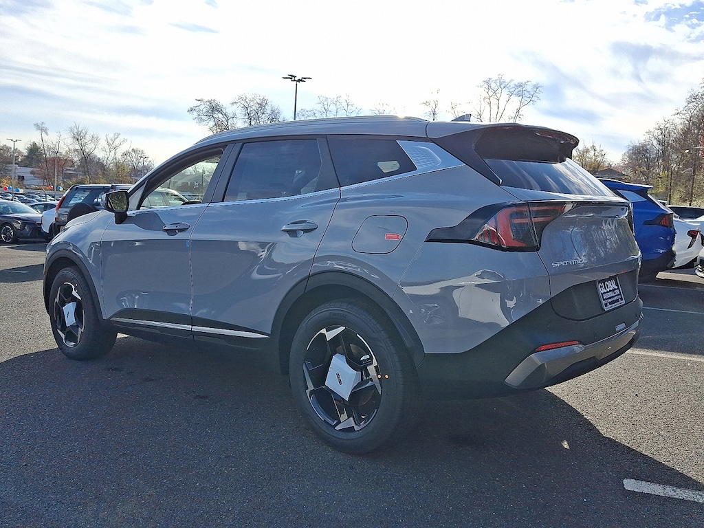 New 2026 Kia Sportage Hybrid EX SUV