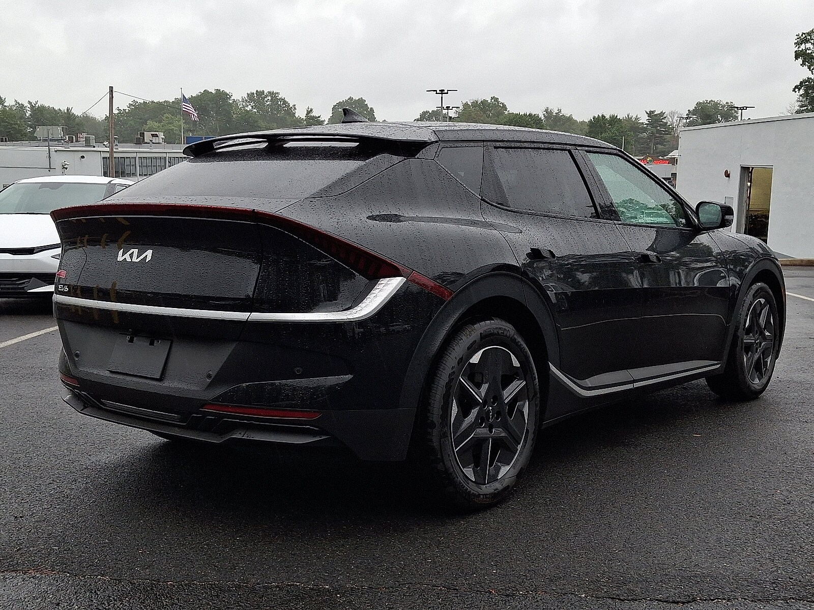 2025 Kia EV6 Light photo 4