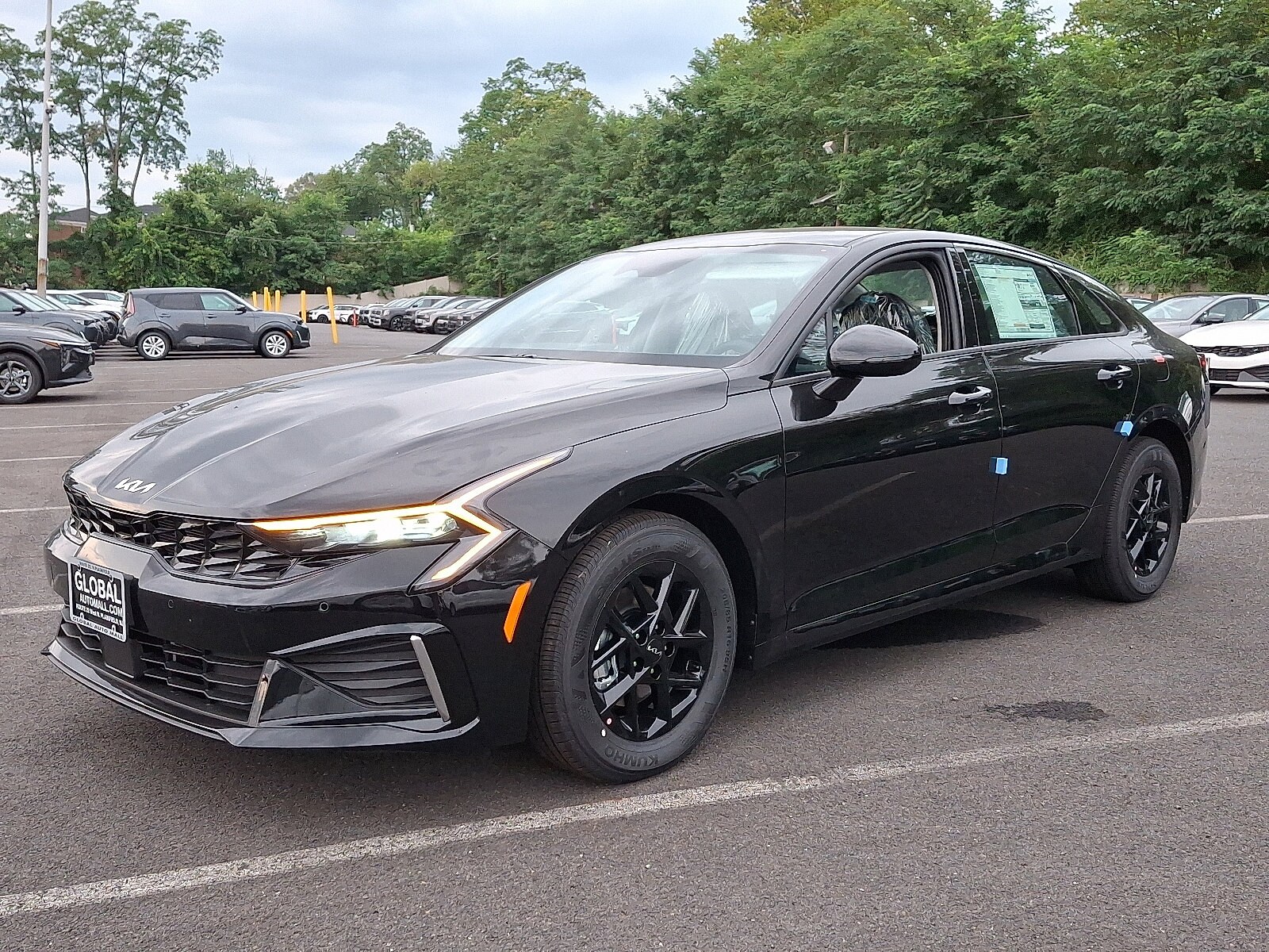 2026 Kia K5 LXS photo 2