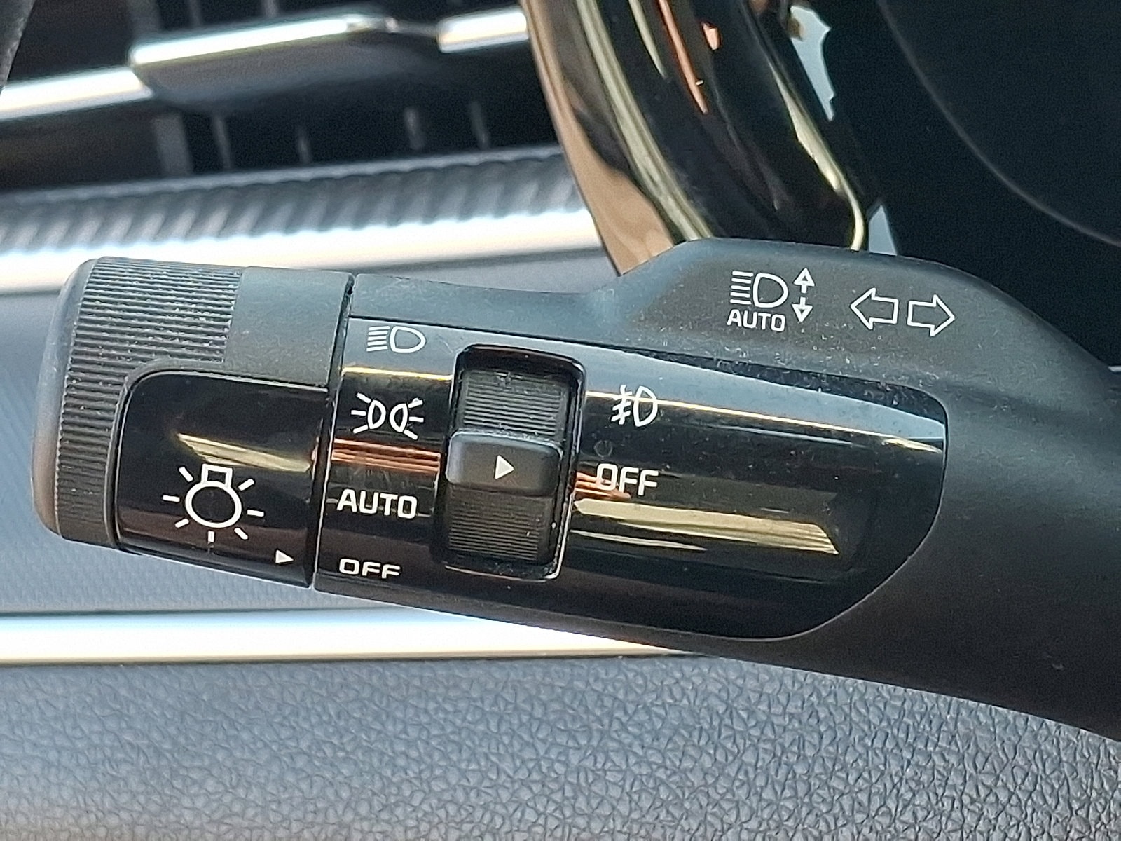 2023 Kia K5 GT-Line - Photo 24