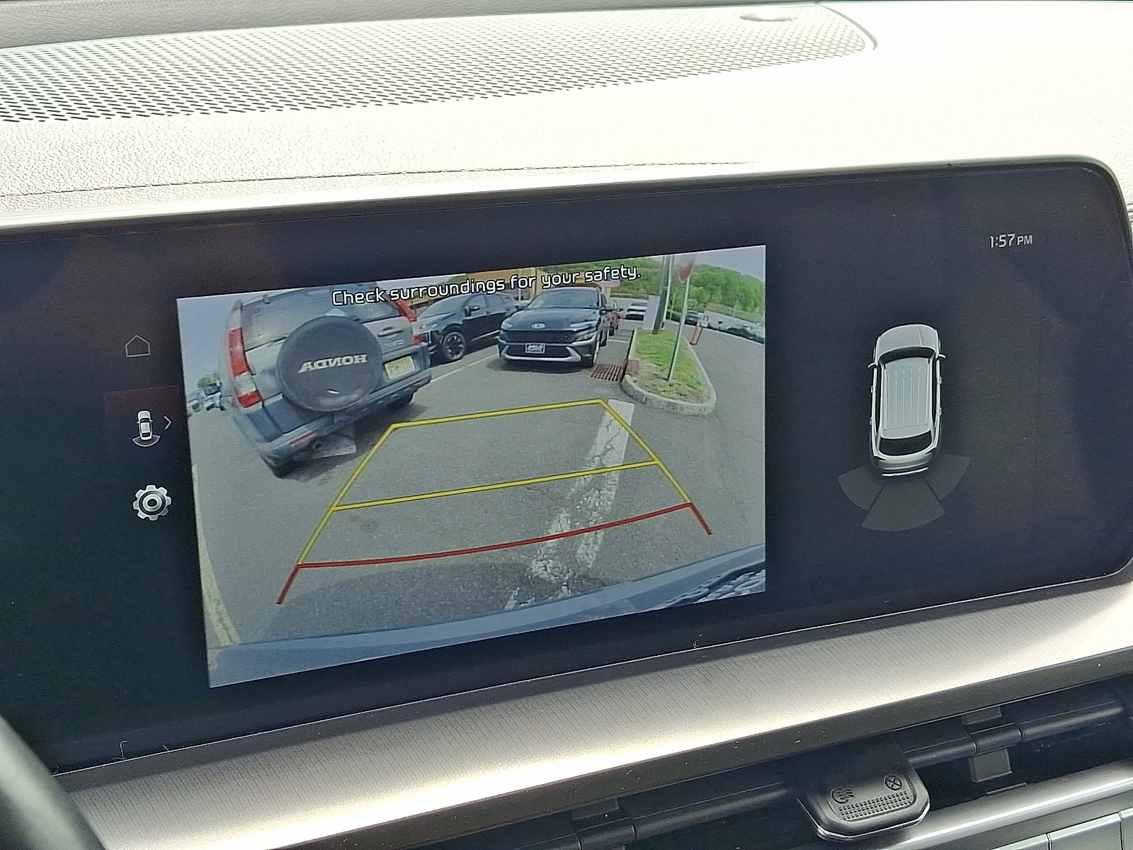 2024 Kia Telluride S - Photo 19