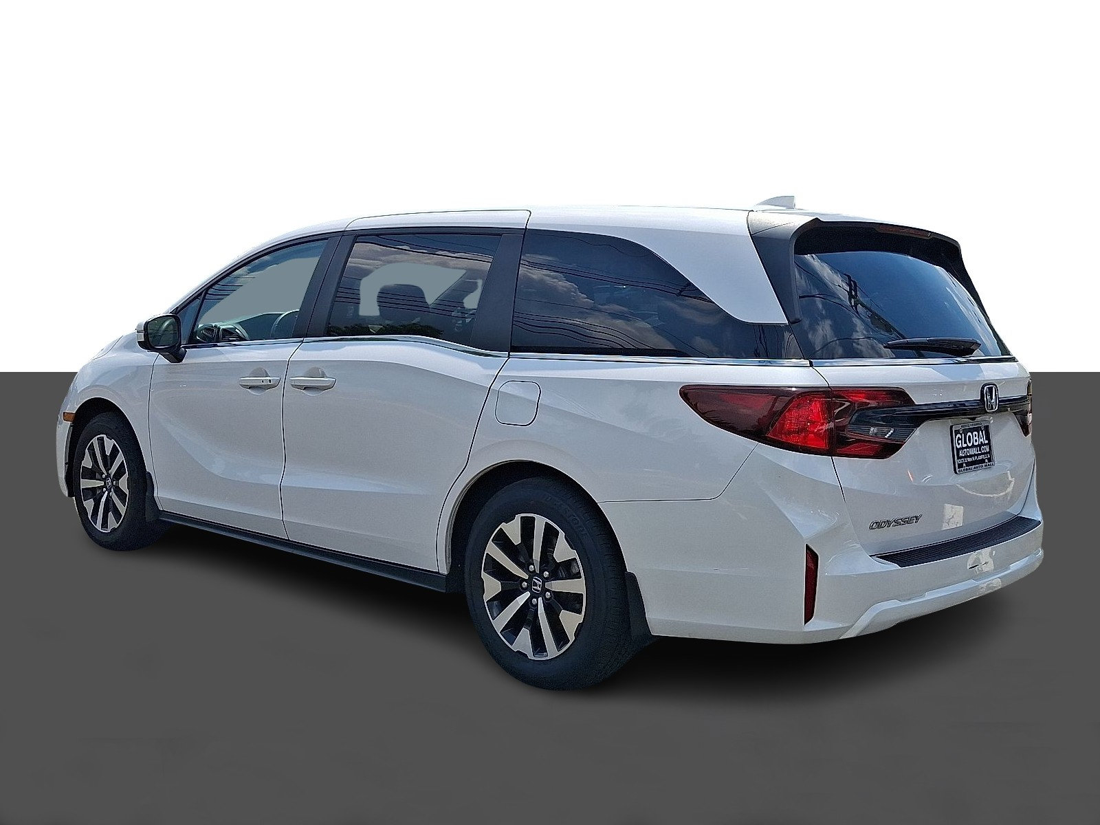 2025 Honda Odyssey EX-L - Photo 5