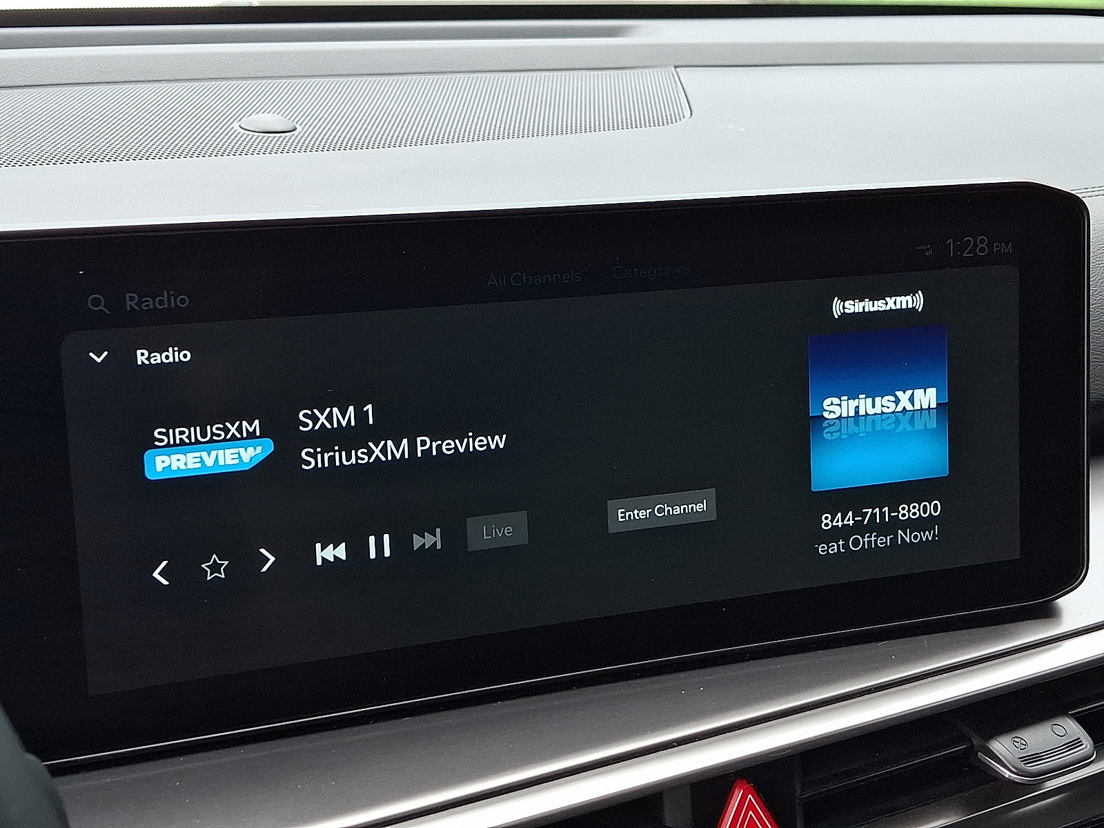 2024 Kia Sorento S - Photo 18