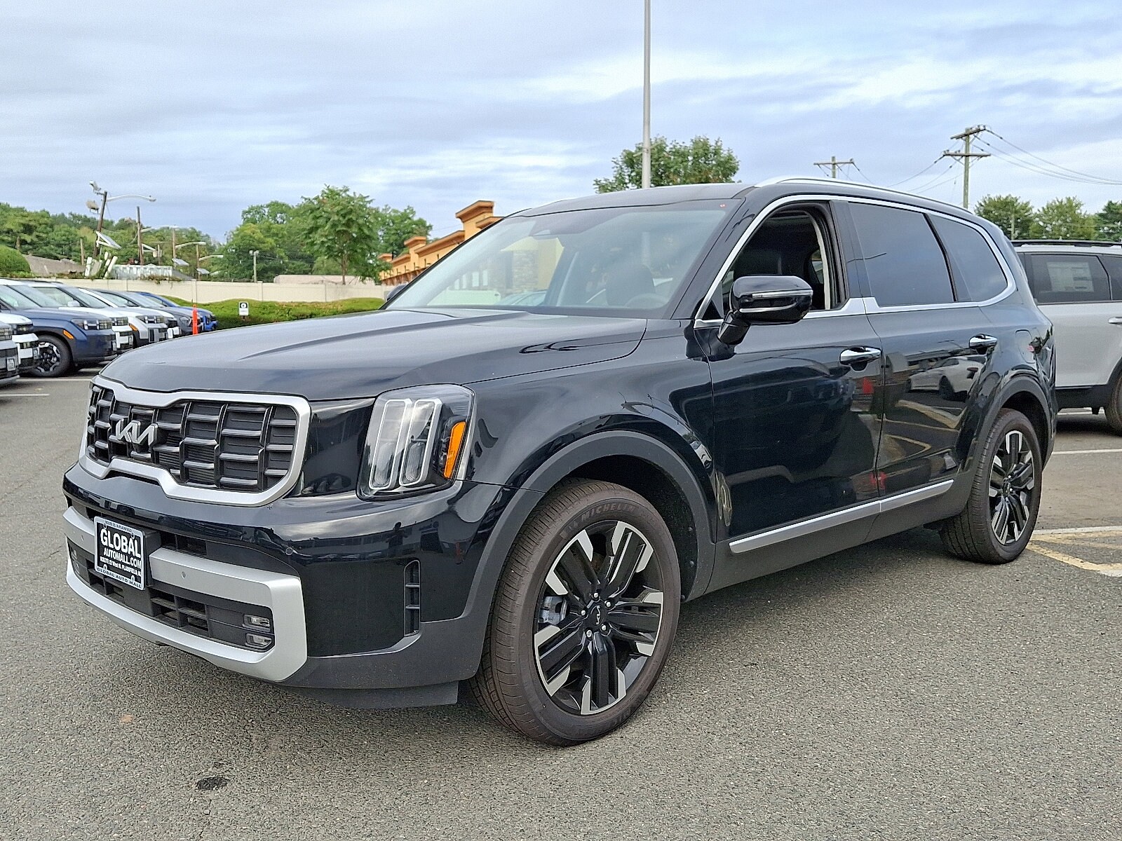 2025 Kia Telluride X-Line X-Pro photo 2