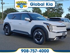 2026 Kia EV9 Wind SUV