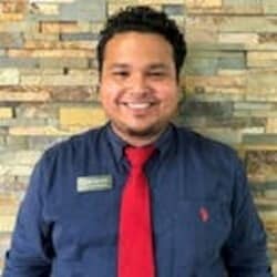 Staff member Ronald Guardado from ID_4f2604b82436