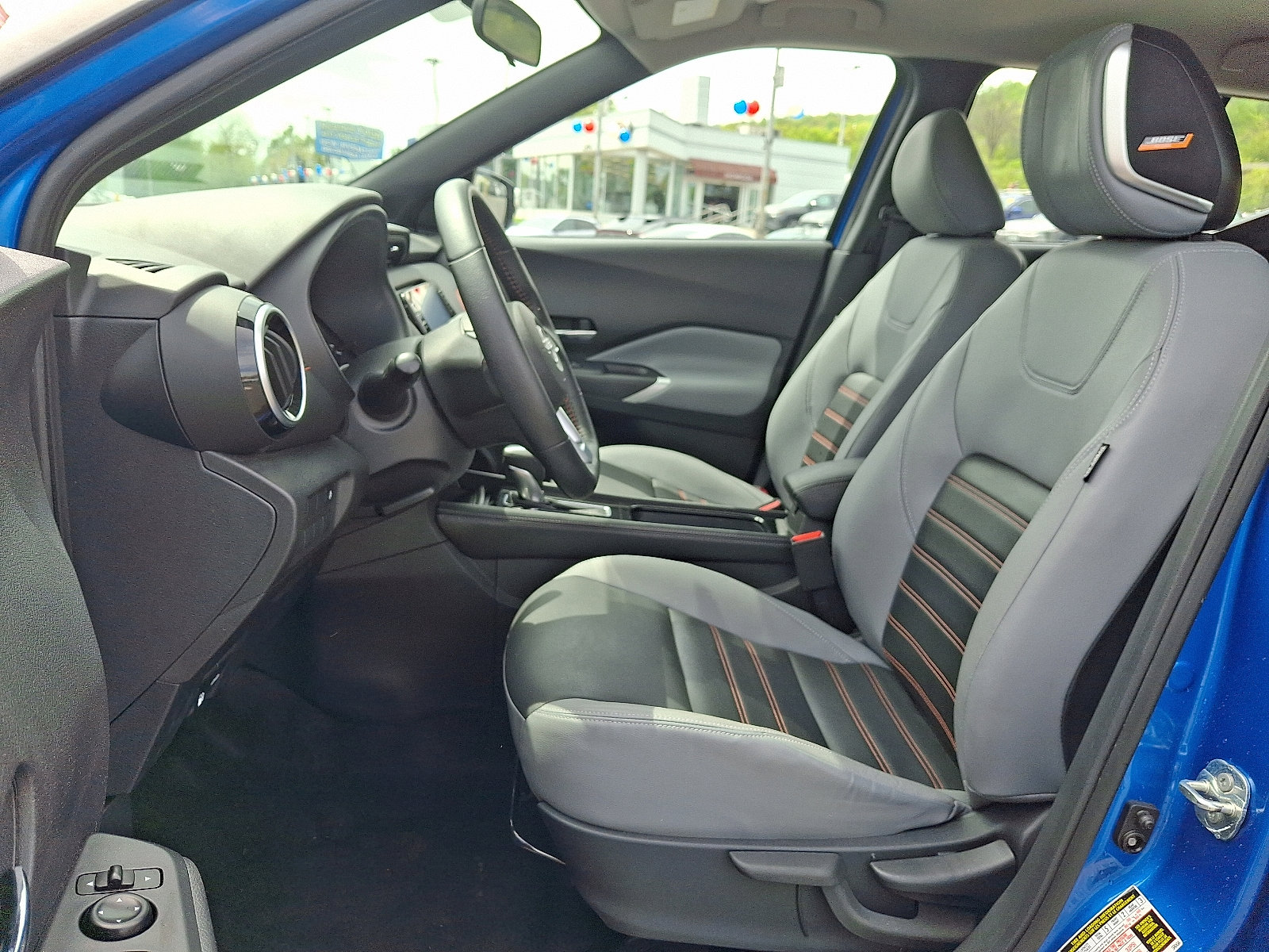 2023 Nissan Kicks SR - Photo 14