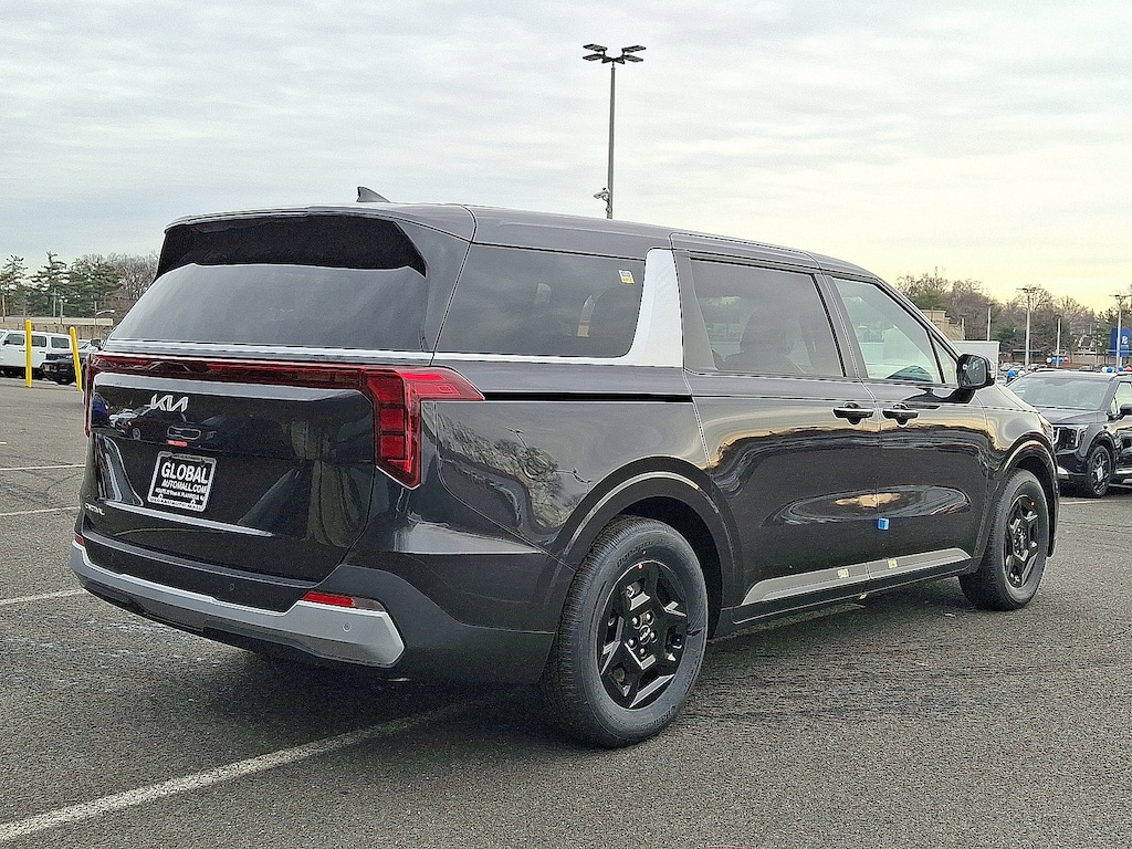New 2026 Kia Carnival LXS Van Passenger Van