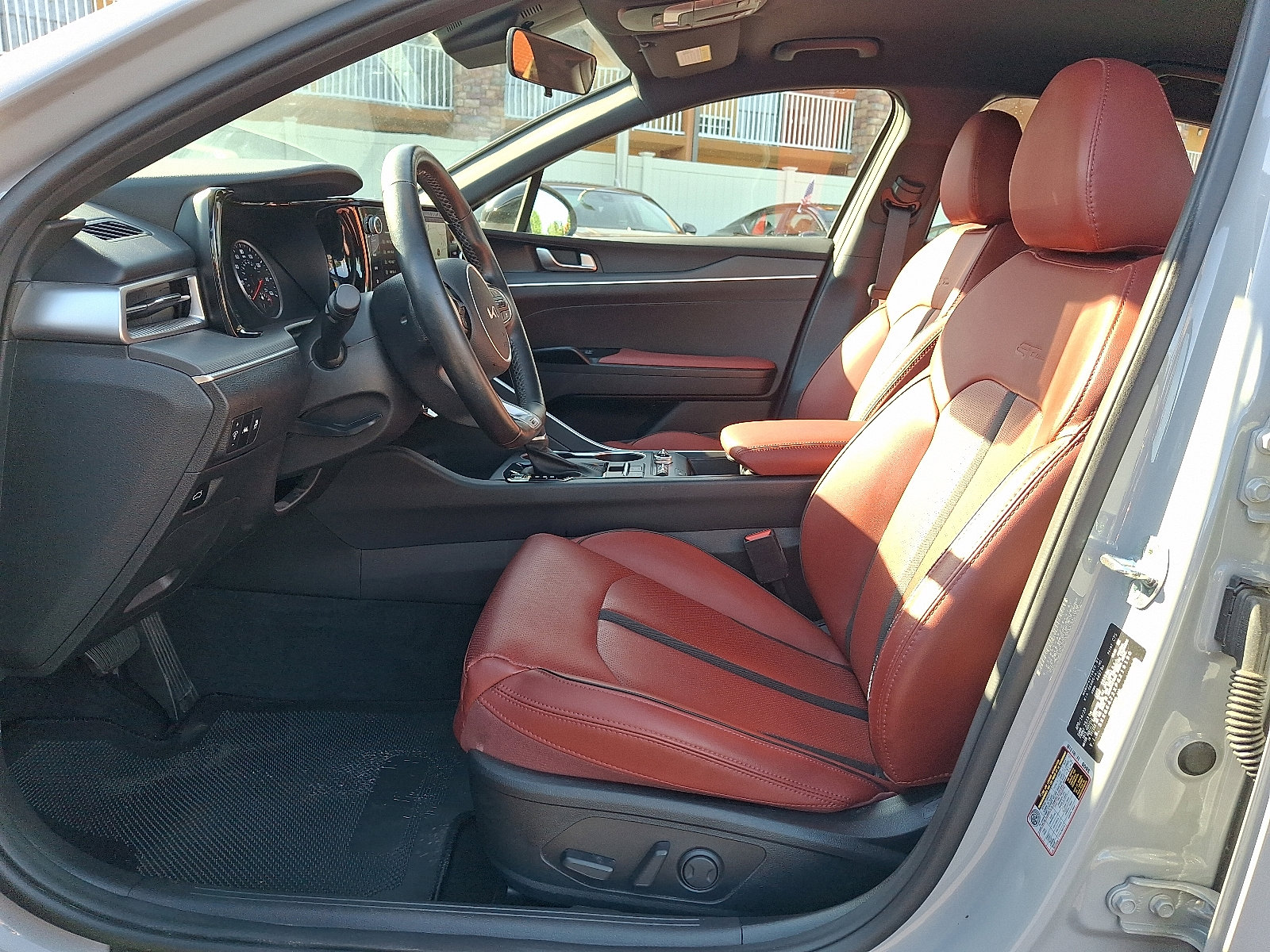2023 Kia K5 GT-Line - Photo 14