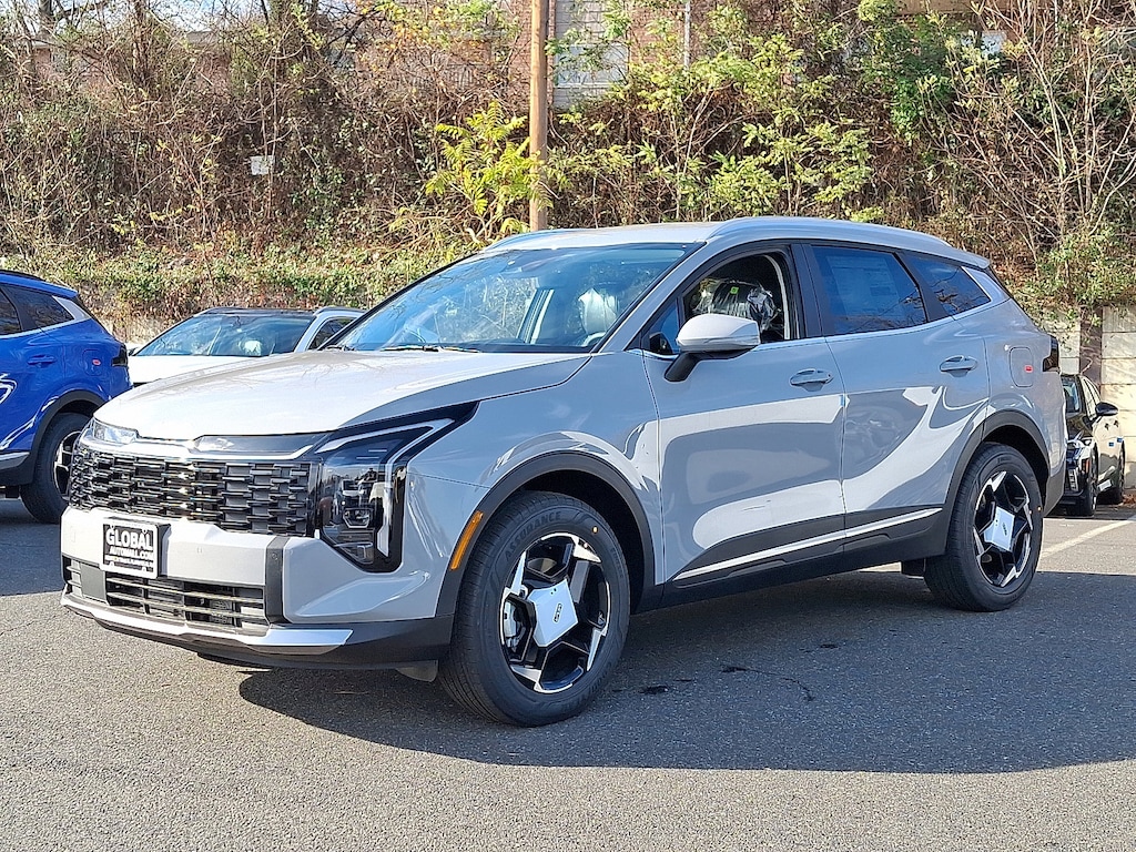 New 2026 Kia Sportage Hybrid EX SUV