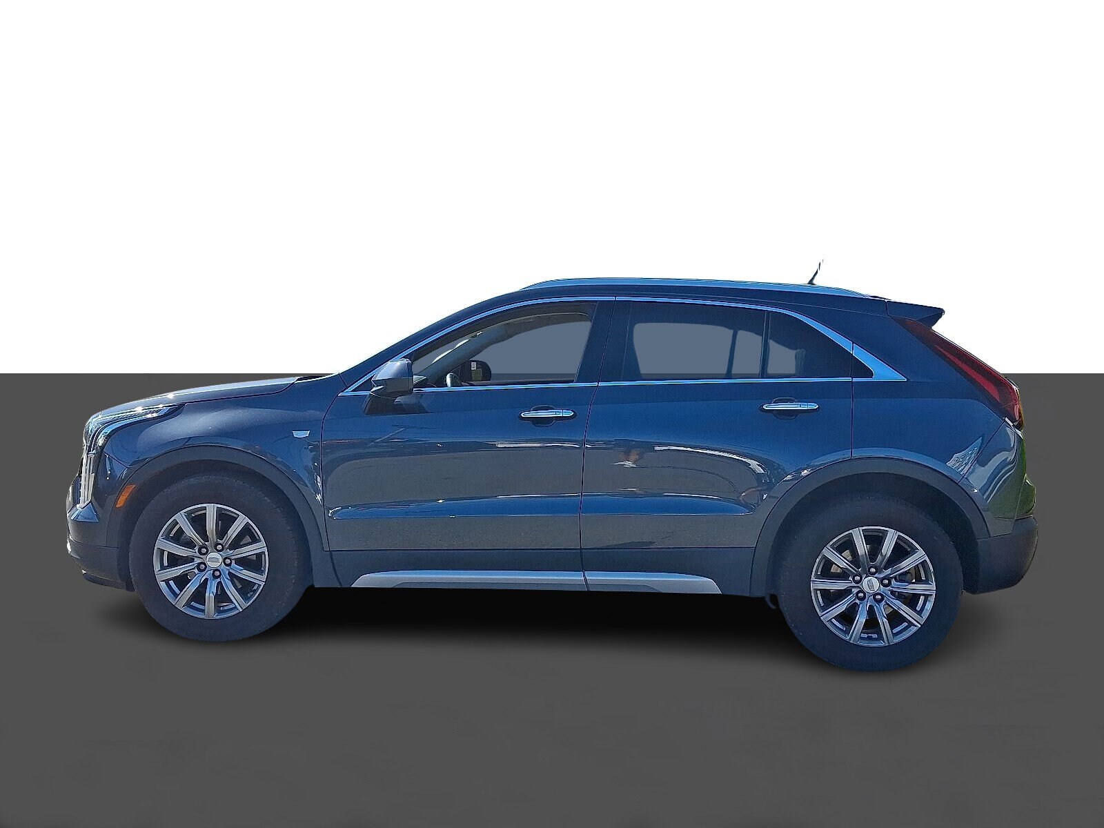 2019 Cadillac XT4 Premium Luxury photo 4