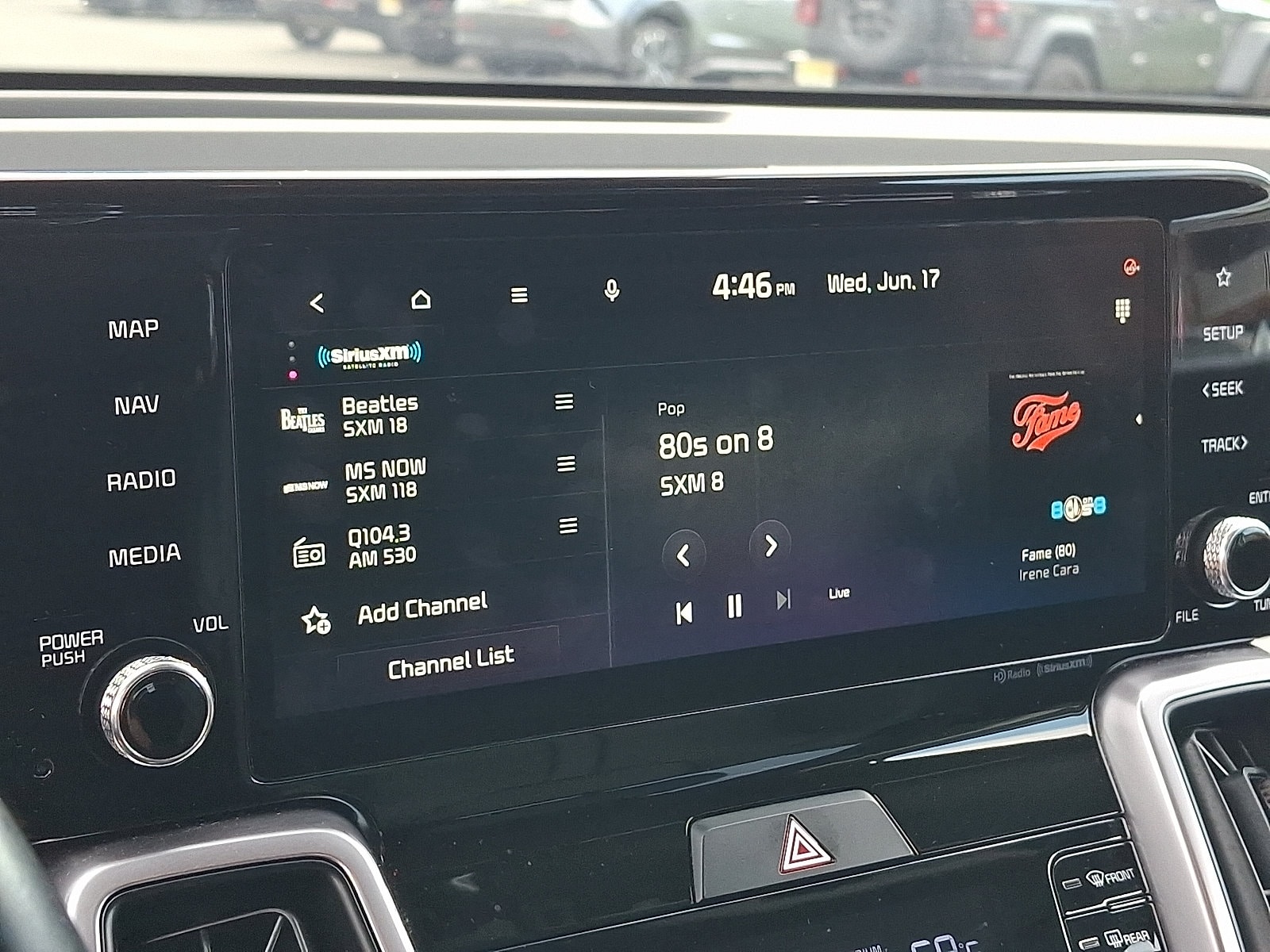 2023 Kia Sorento EX Hybrid - Photo 17