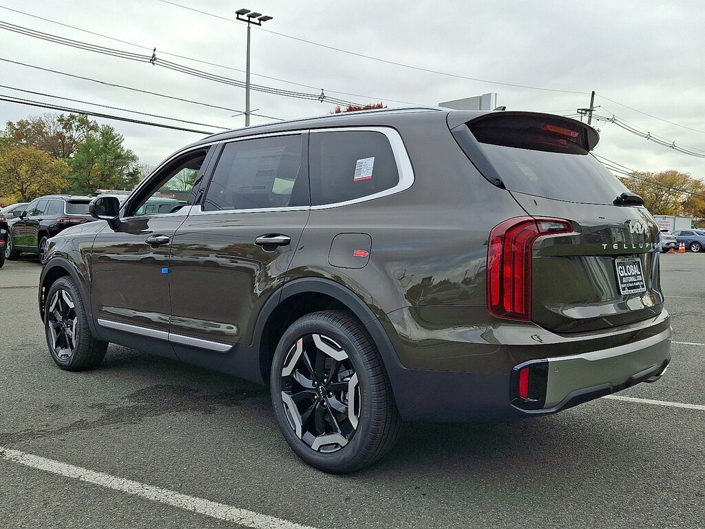 New 2025 Kia Telluride S SUV