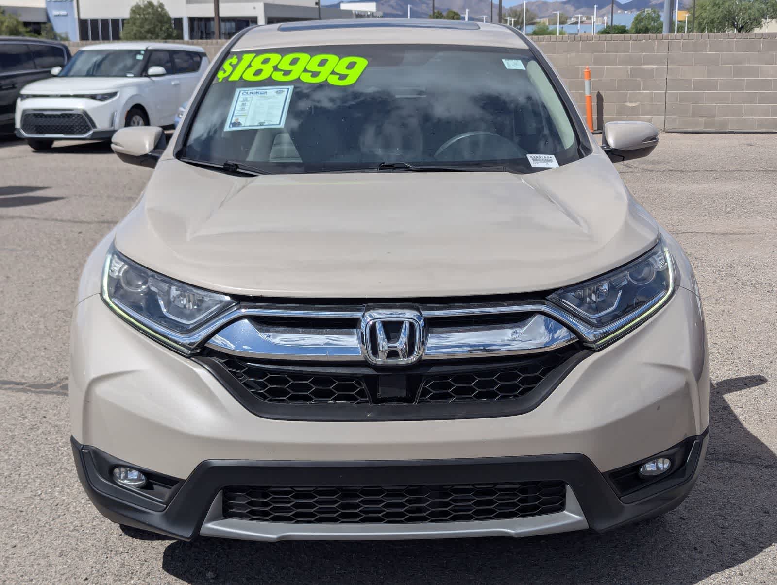 Thumbnail: 2017 Honda CR-V - 6