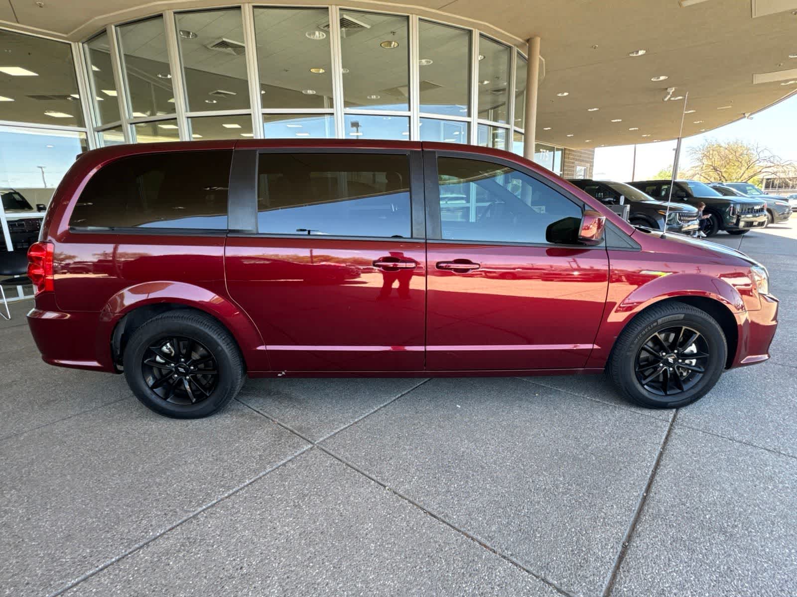 Thumbnail: 2019 Dodge Grand Caravan - 7