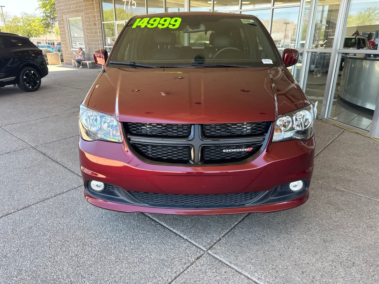 Thumbnail: 2019 Dodge Grand Caravan - 8