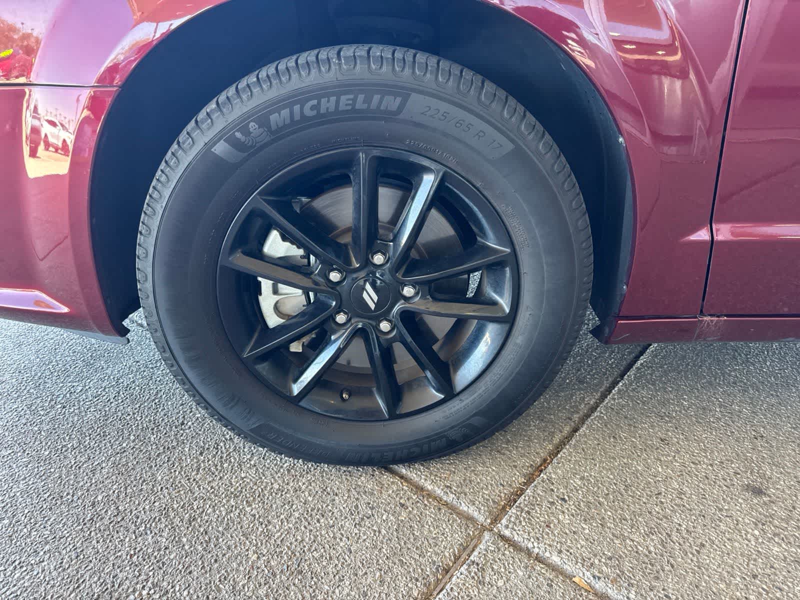 Thumbnail: 2019 Dodge Grand Caravan - 9