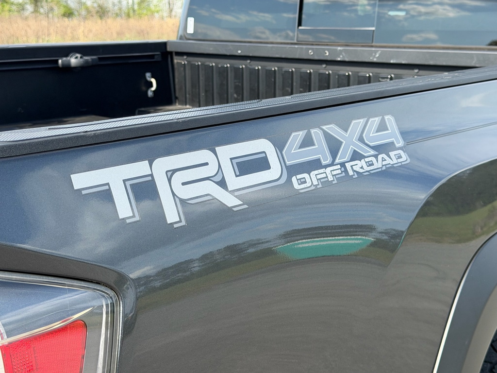 2020 Toyota Tacoma TRD Off Road - Photo 8