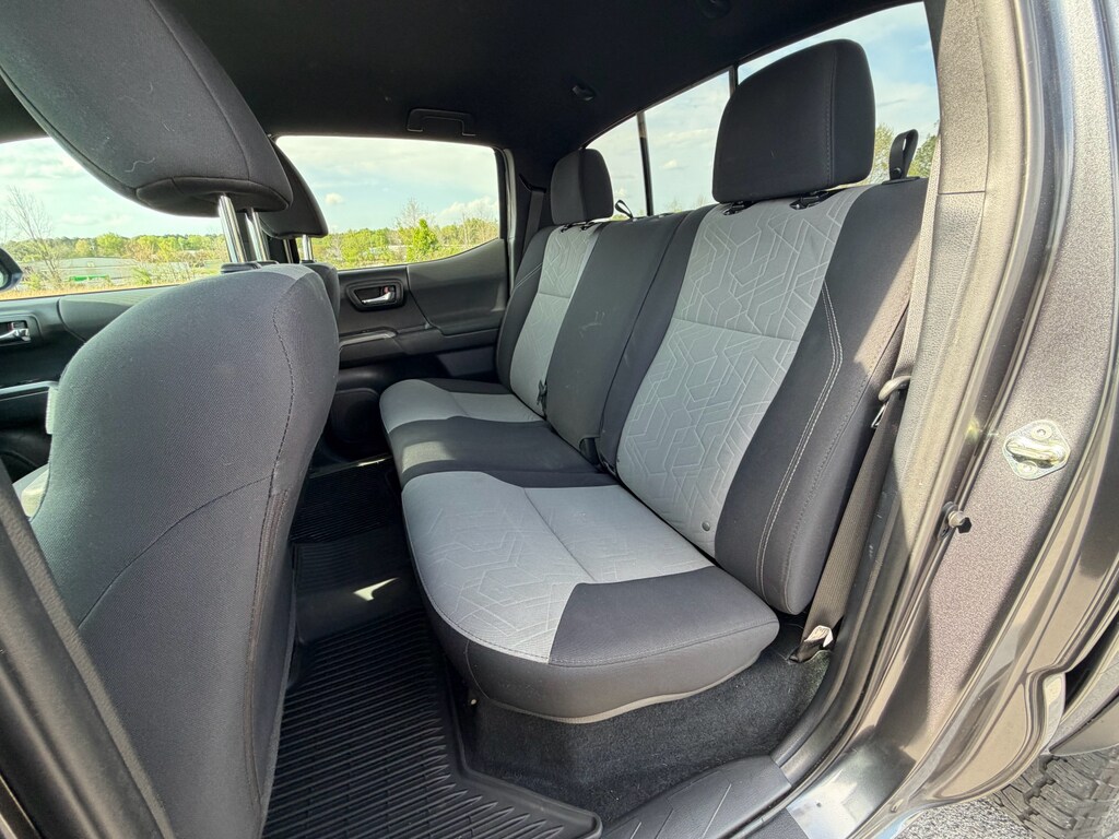 2020 Toyota Tacoma TRD Off Road - Photo 16