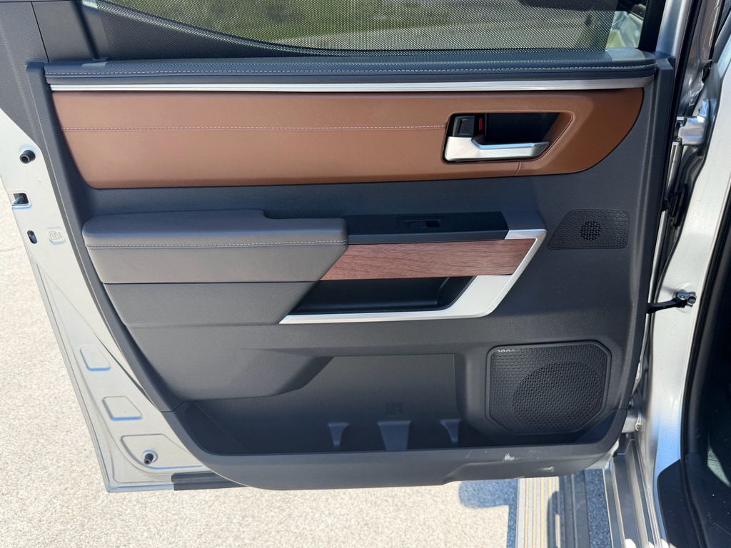 2025 Toyota Tundra 1794 Edition - Photo 20