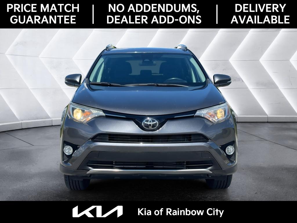 2018 Toyota RAV4 XLE photo 2
