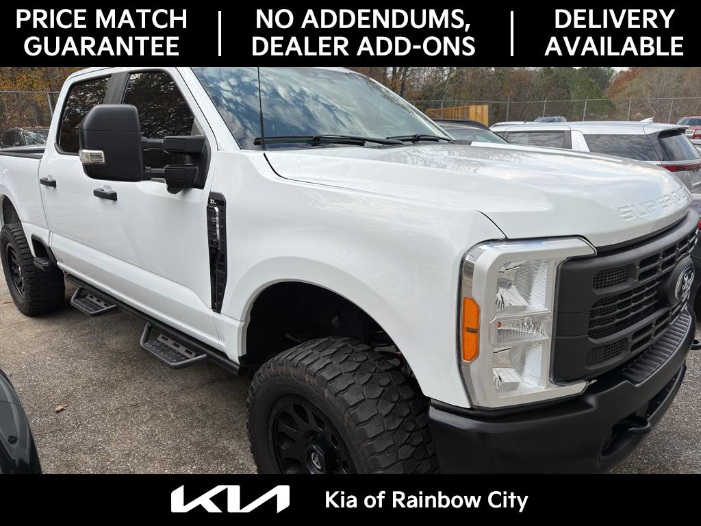 2023 Ford F-250 XL photo 2