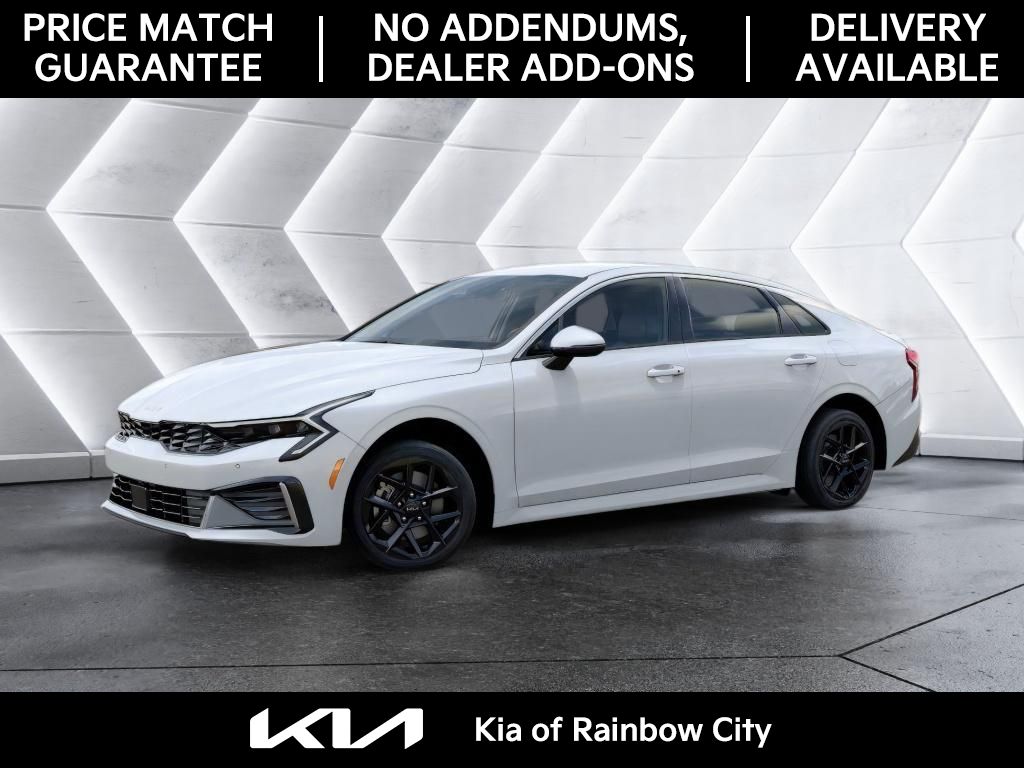 2025 Kia K5 LXS photo 3
