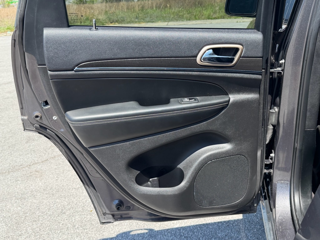 2017 Jeep Grand Cherokee Limited - Photo 13