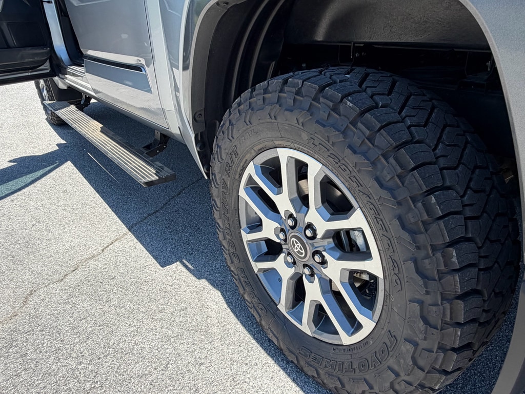 2025 Toyota Tundra 1794 Edition - Photo 8