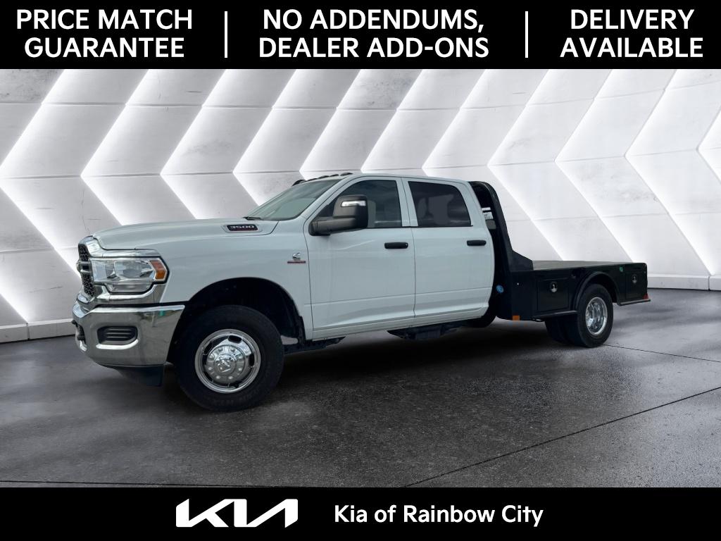 2024 Ram 3500 Tradesman SLT Laramie Limited photo 3