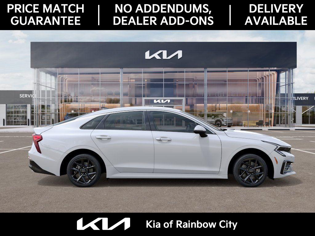 2026 Kia K5 LXS - Photo 8