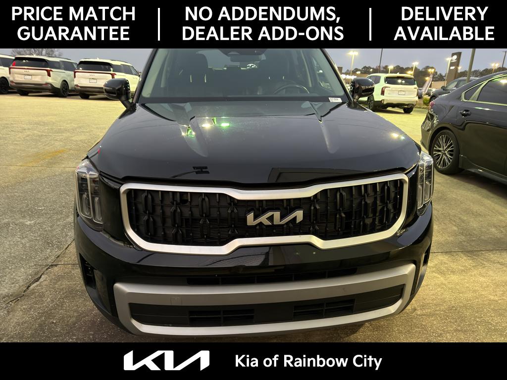 2024 Kia Telluride LX photo 2
