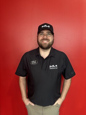 Staff member Devin Parker from ID_37aa4160ac13