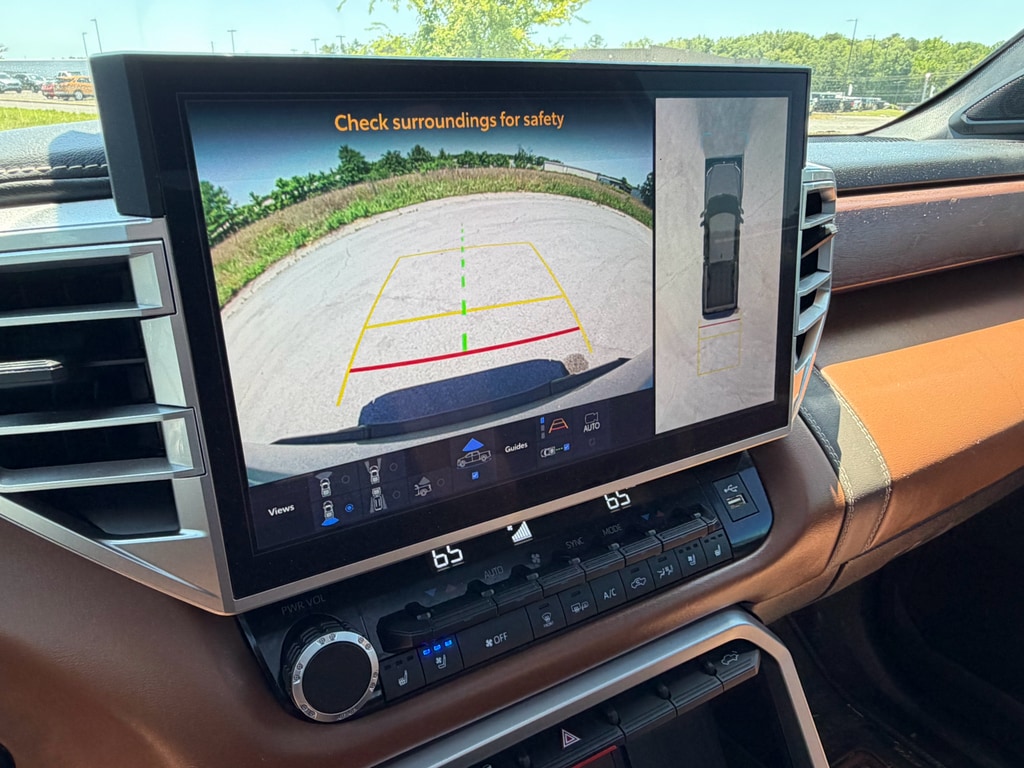 2025 Toyota Tundra 1794 Edition - Photo 38