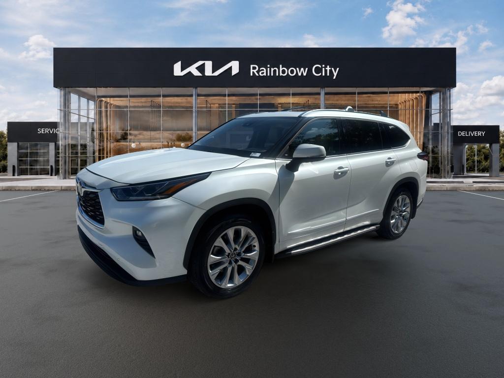 2022 Toyota Highlander Limited