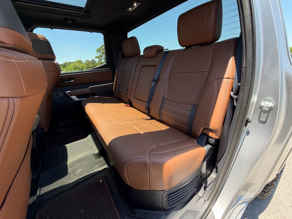 2025 Toyota Tundra 1794 Edition - Photo 21