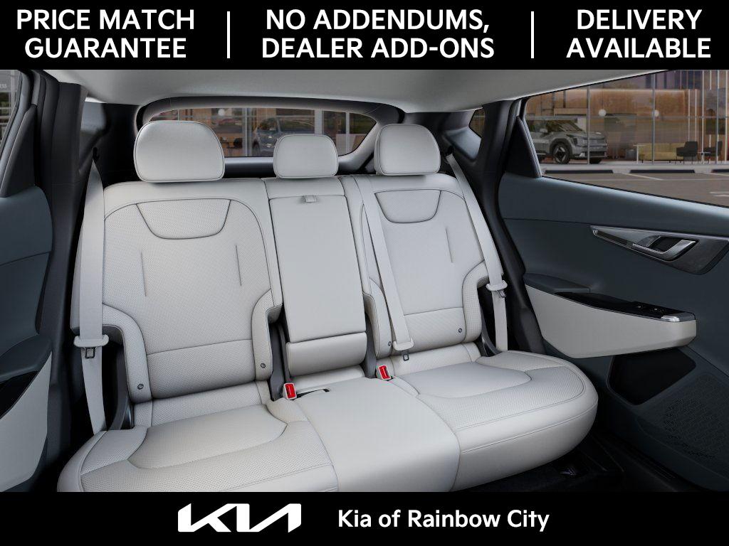 2025 Kia EV6 Wind - Photo 18