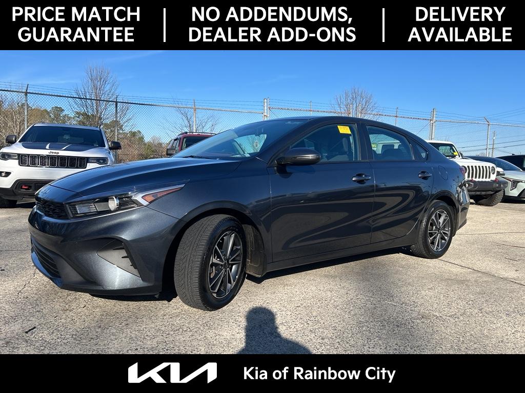 2022 Kia FORTE LXS's photo