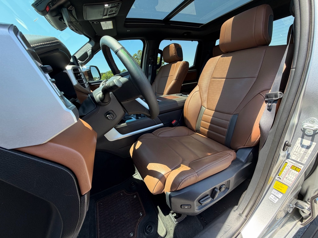 2025 Toyota Tundra 1794 Edition - Photo 19