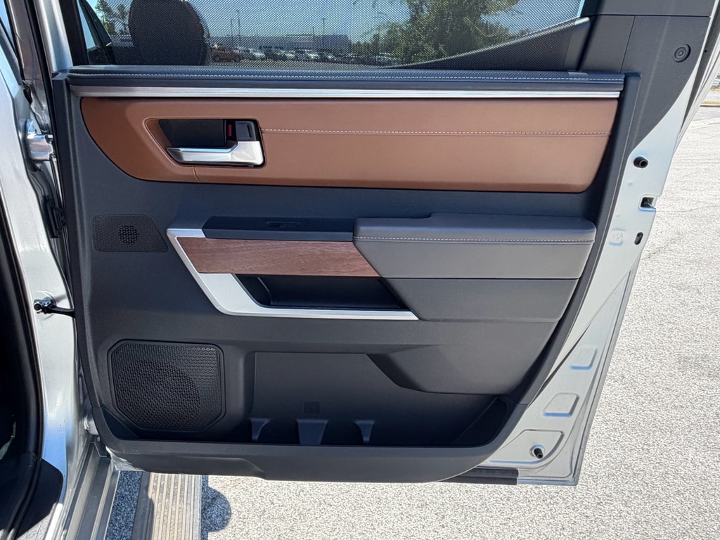 2025 Toyota Tundra 1794 Edition - Photo 22