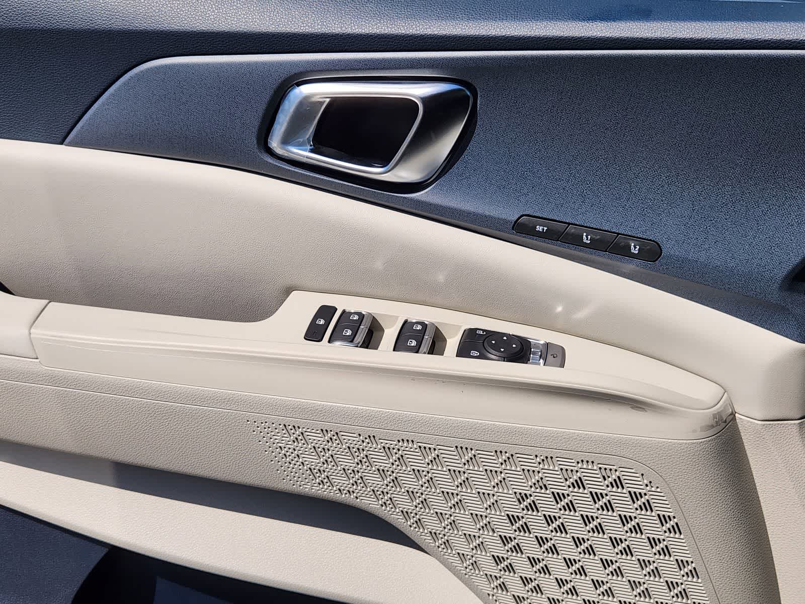 Thumbnail: 2026 Kia Carnival - 18