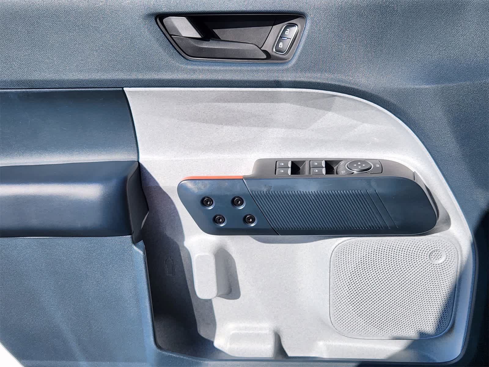 Thumbnail: 2023 Ford Maverick - 21