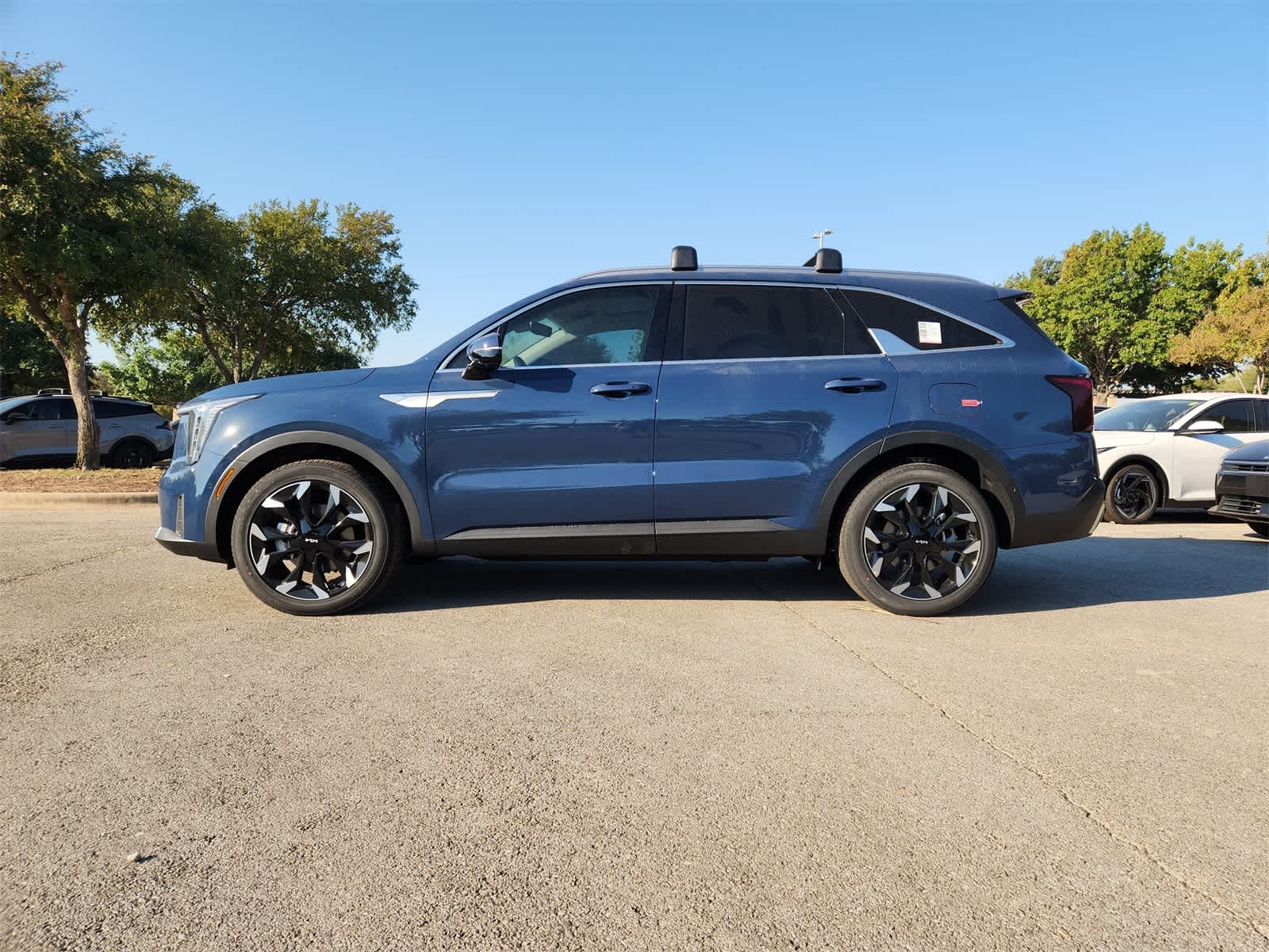 Thumbnail: 2026 Kia Sorento - 4