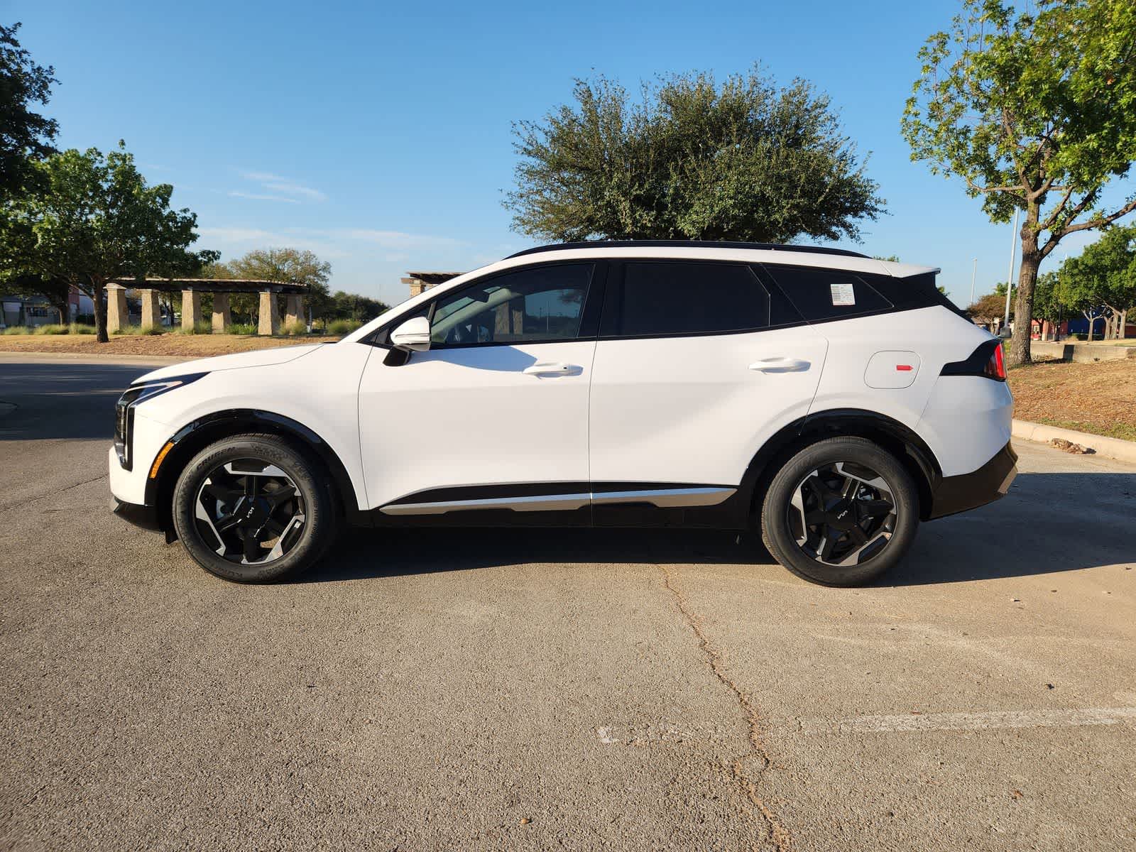 Thumbnail: 2026 Kia Sportage - 4