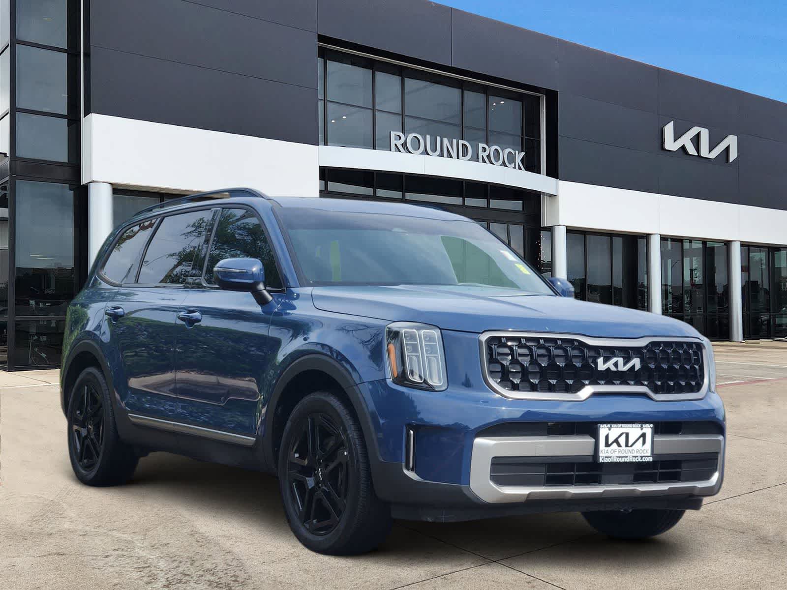 Thumbnail: 2023 Kia Telluride - 3