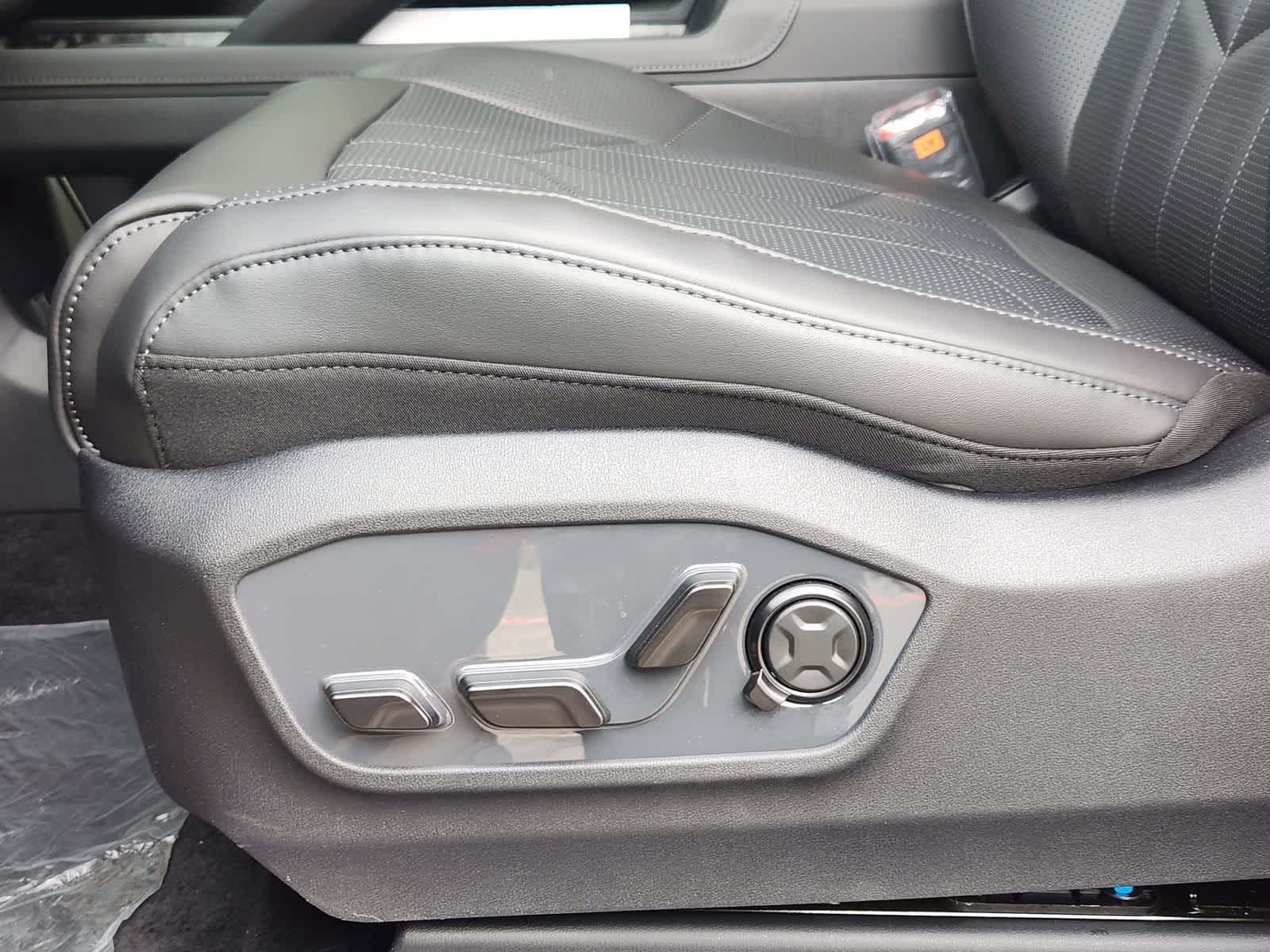 Thumbnail: 2027 Kia Telluride - 21