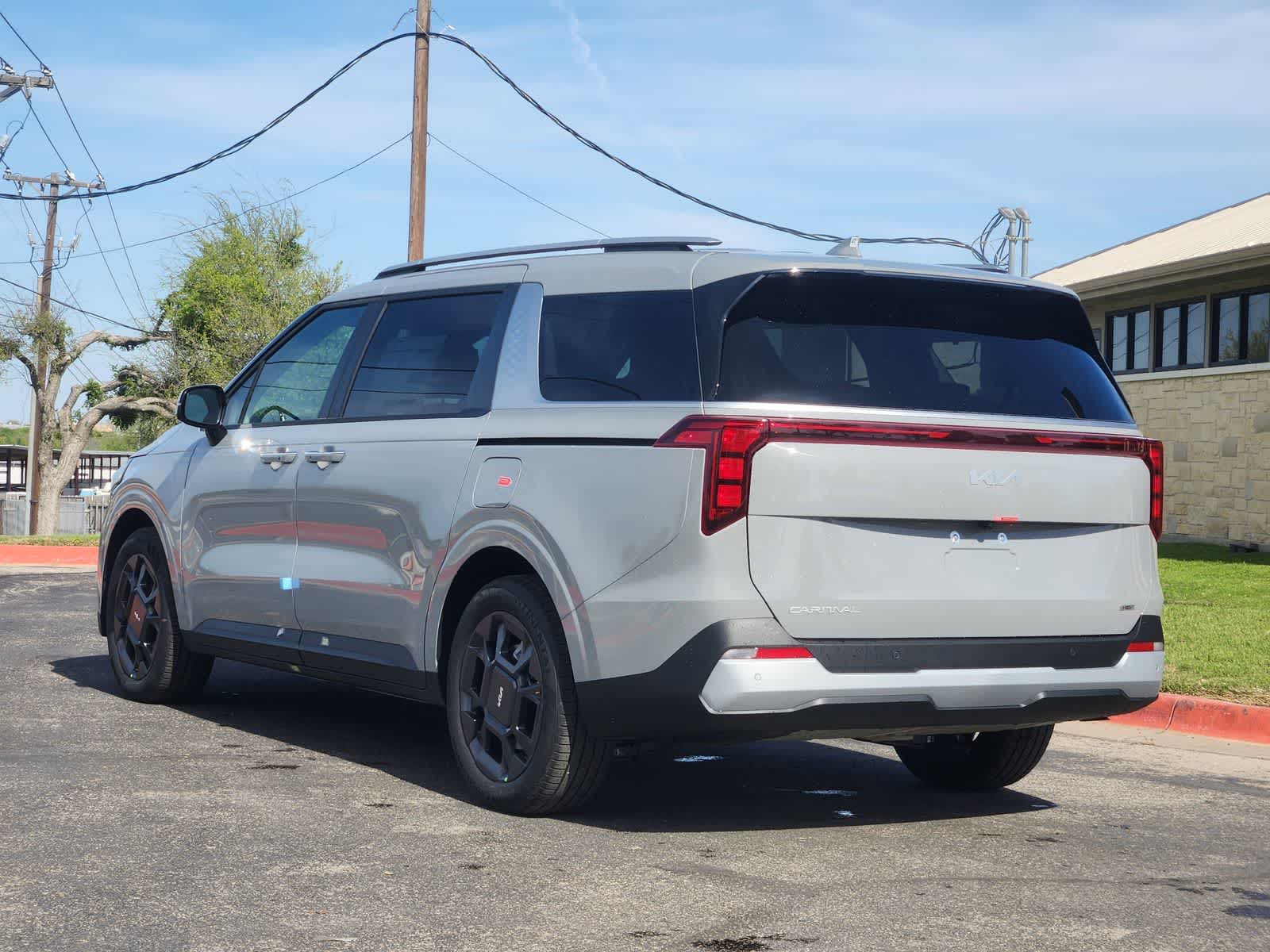 Thumbnail: 2026 Kia Carnival - 6