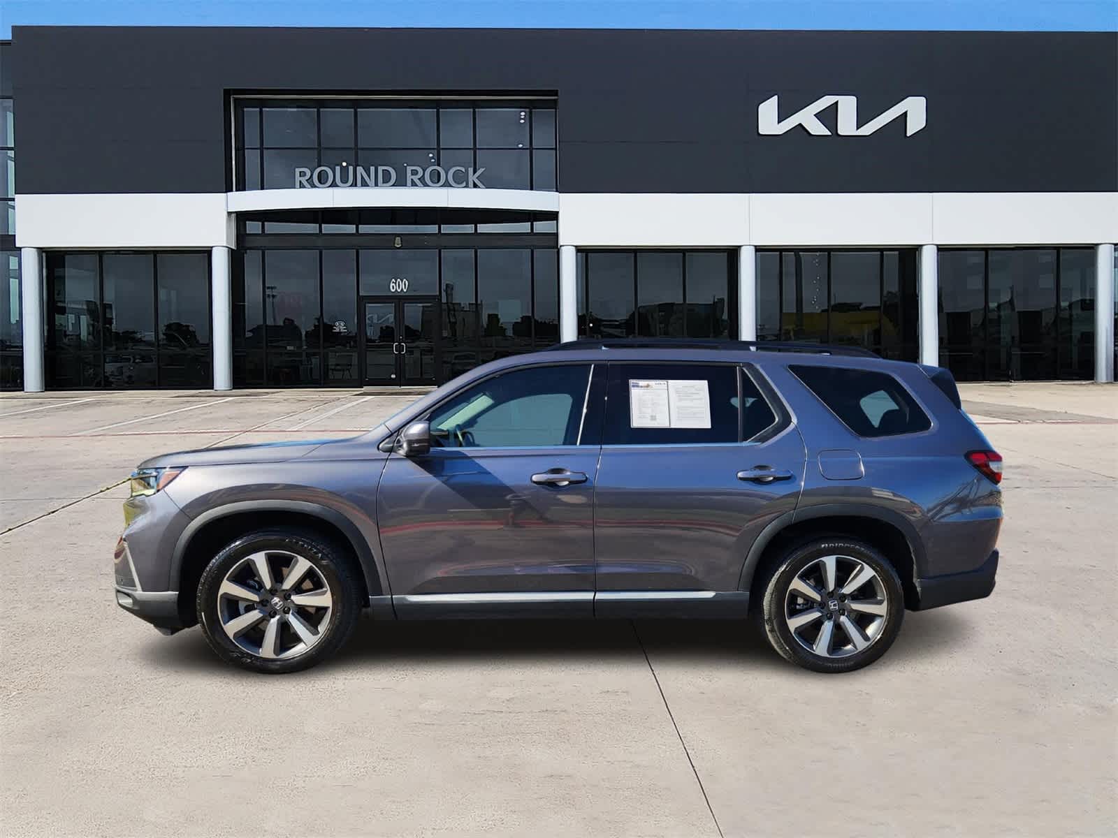 Thumbnail: 2024 Honda Pilot - 4