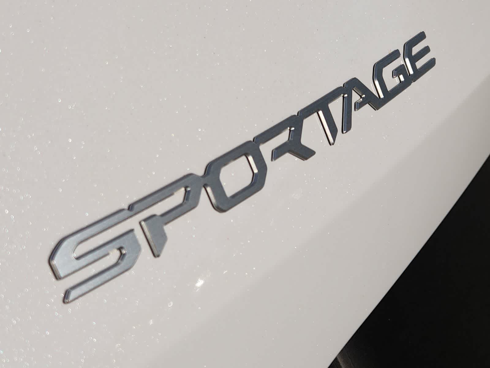 Thumbnail: 2026 Kia Sportage - 10