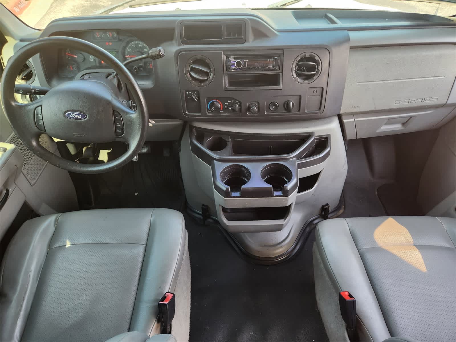 Thumbnail: 2011 Ford Econoline - 26
